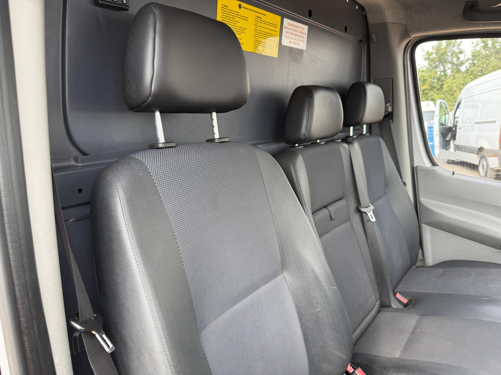 2014 Mercedes-Benz Sprinter 2.1 313 CDi Panel Van 4dr Diesel Manual RWD L1 H3 (222 g/km, 129 bhp) - Thumbnail 15