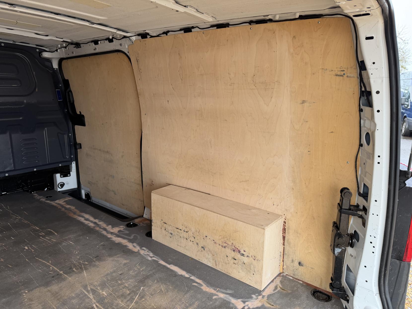 Mercedes-Benz Vito 2.1 114 CDI Pure Panel Van 5dr Diesel Manual RWD L3 Euro 6 (s/s) (136 ps)