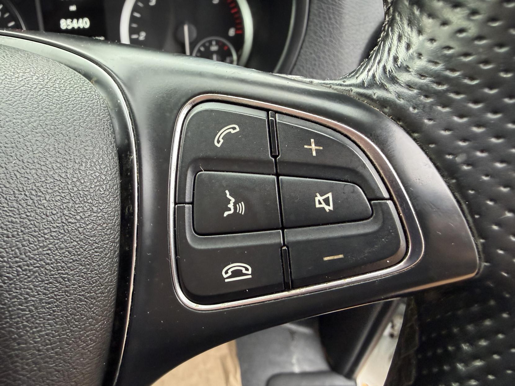 Mercedes-Benz Vito 2.1 114 CDI Pure Panel Van 5dr Diesel Manual RWD L3 Euro 6 (s/s) (136 ps)