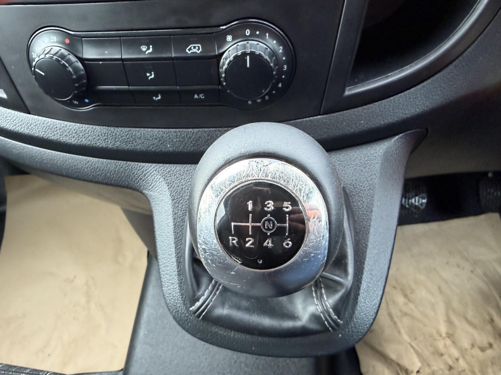 Mercedes-Benz Vito 2.1 114 CDI Pure Panel Van 5dr Diesel Manual RWD L3 Euro 6 (s/s) (136 ps)