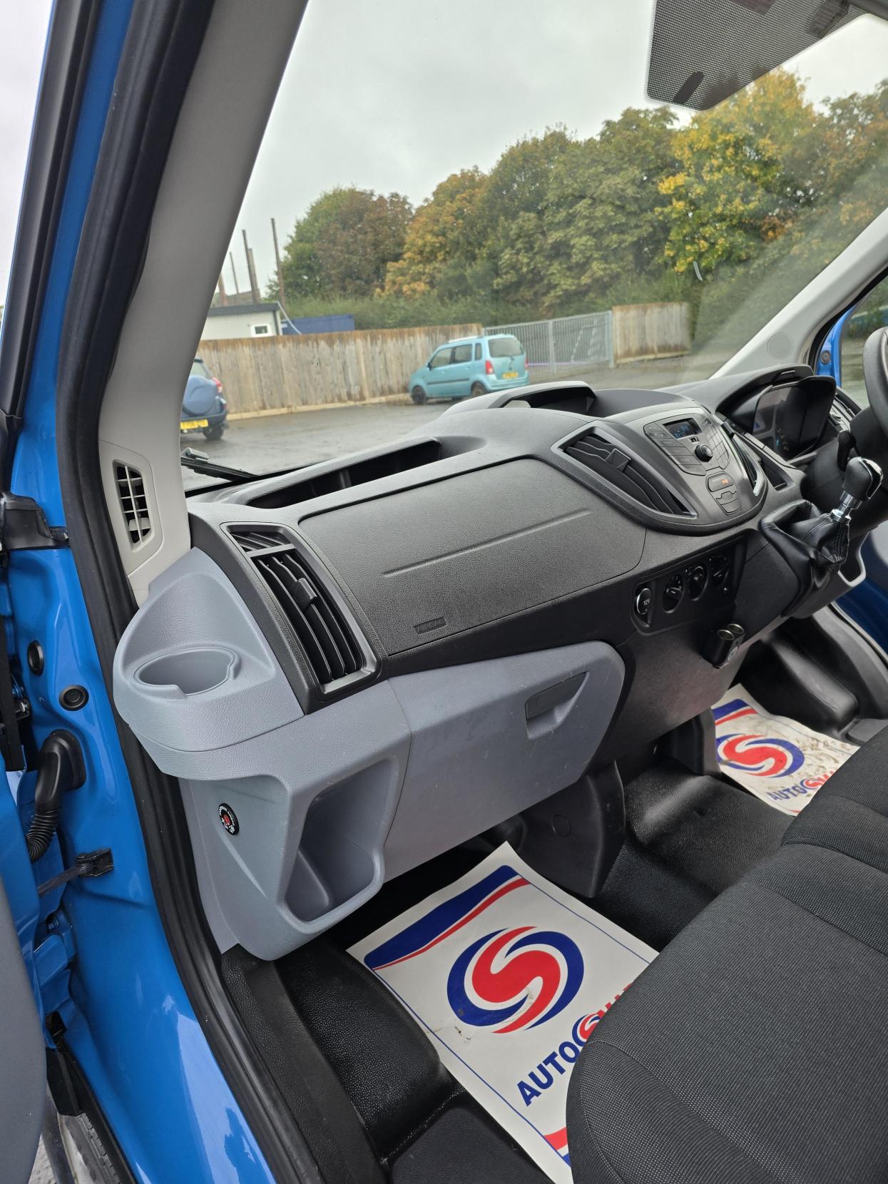 Ford Transit 2.0 350 EcoBlue Panel Van 5dr Diesel Manual RWD L2 H3 Euro 6 (170 ps)