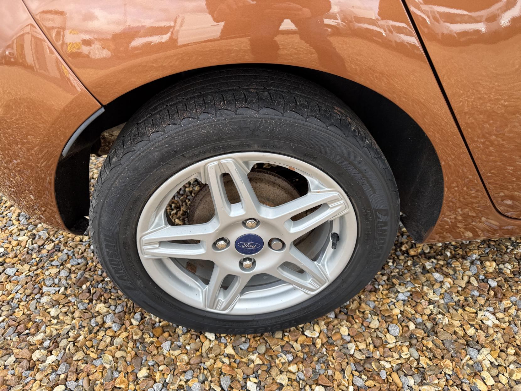 Ford Fiesta 1.0T EcoBoost Zetec Hatchback 5dr Petrol Manual Euro 5 (s/s) (100 ps)