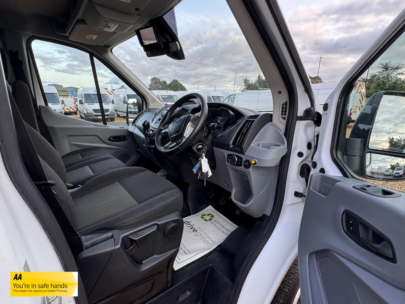 Ford Transit 2.0 350 EcoBlue Panel Van 5dr Diesel Manual RWD L2 H3 Euro 6 (130 ps)