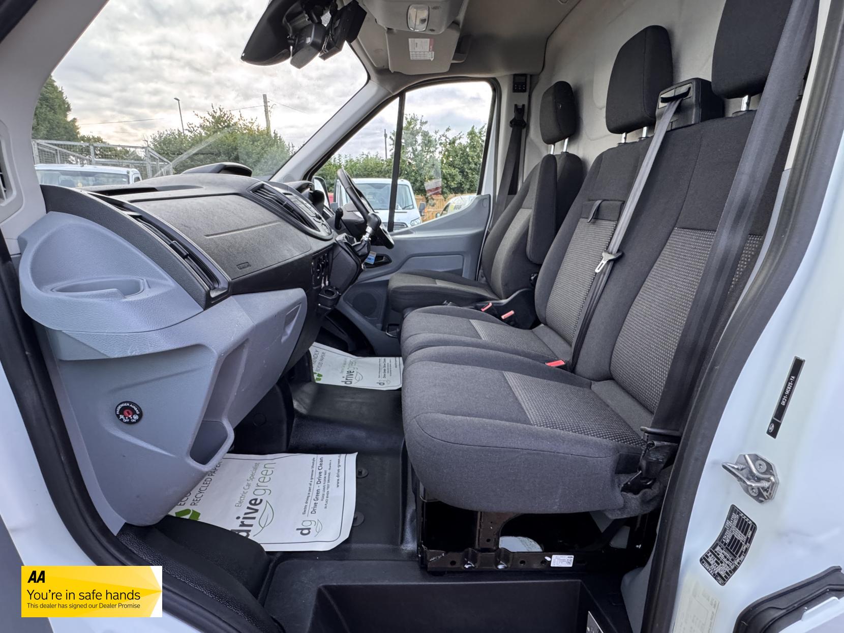Ford Transit 2.0 350 EcoBlue Panel Van 5dr Diesel Manual RWD L2 H3 Euro 6 (130 ps)
