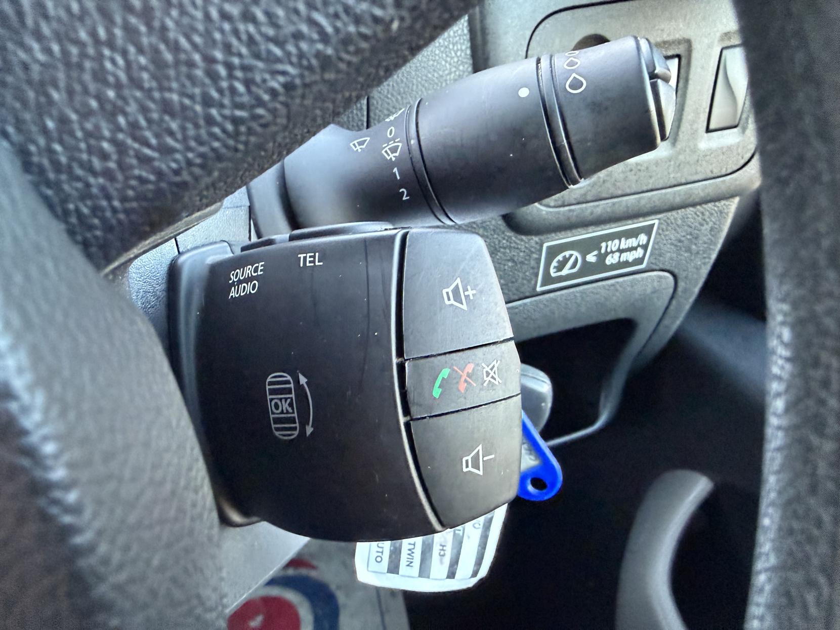 Vauxhall Movano 2.3 CDTi 3500 Panel Van 5dr Diesel Manual FWD L2 H2 Euro 6 (130 ps)