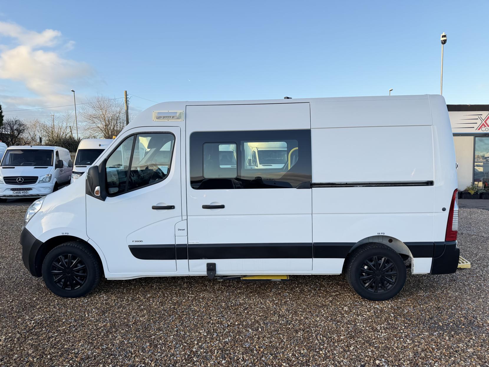 Vauxhall Movano 2.3 CDTi 3500 Panel Van 5dr Diesel Manual FWD L2 H2 Euro 6 (130 ps)