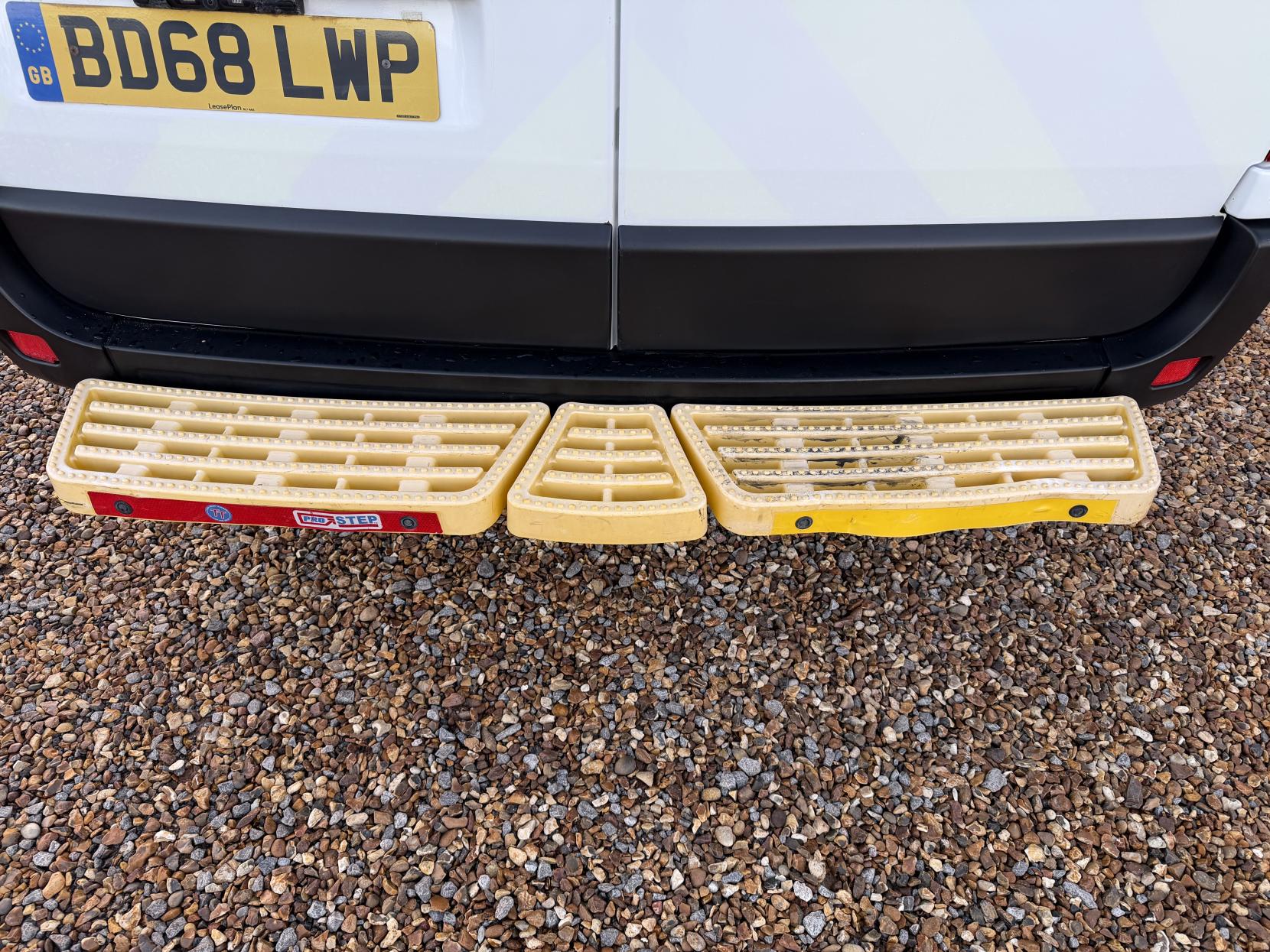 Vauxhall Movano 2.3 CDTi 3500 Panel Van 5dr Diesel Manual FWD L2 H2 Euro 6 (130 ps)