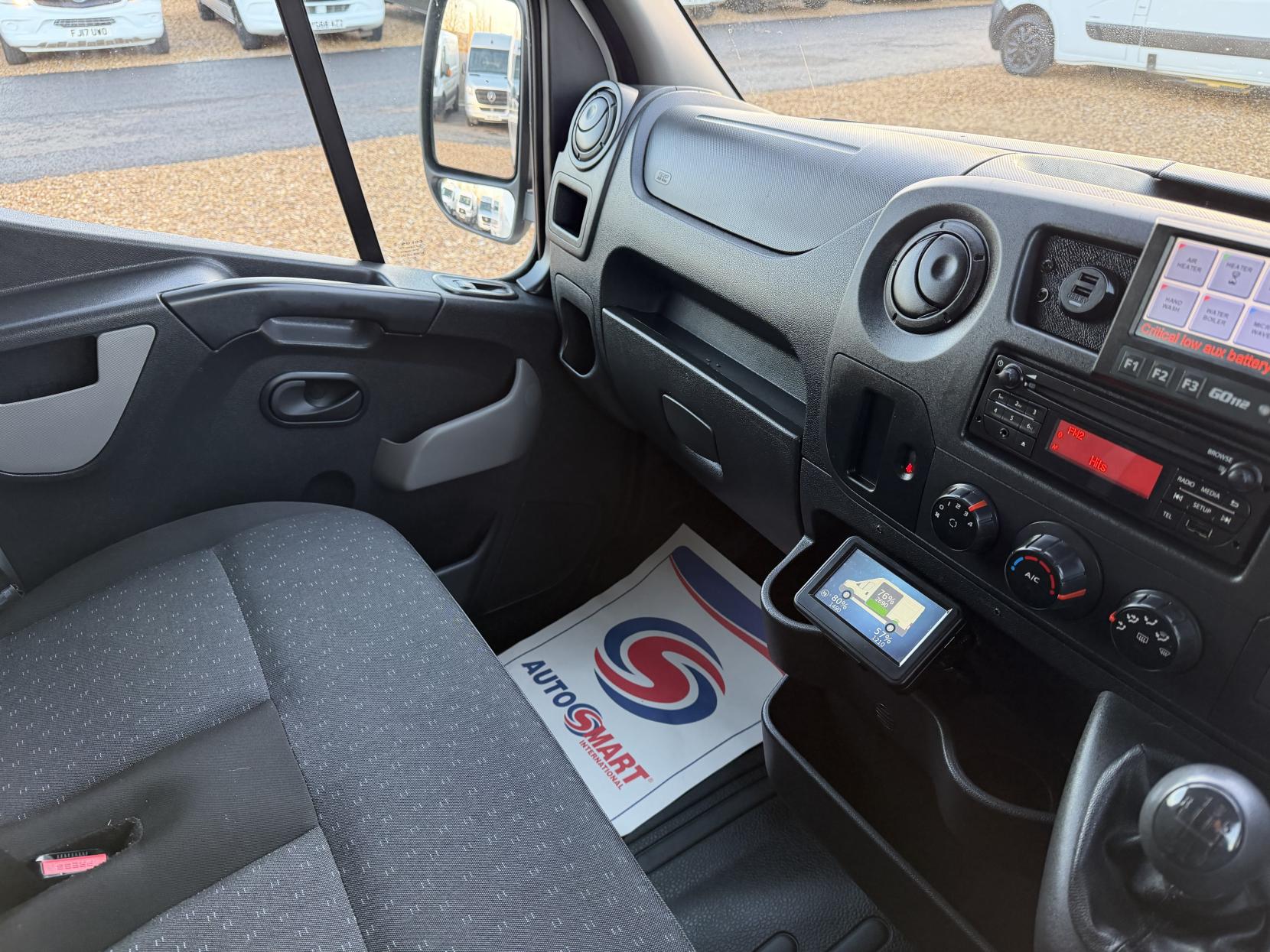 Vauxhall Movano 2.3 CDTi 3500 Panel Van 5dr Diesel Manual FWD L2 H2 Euro 6 (130 ps)