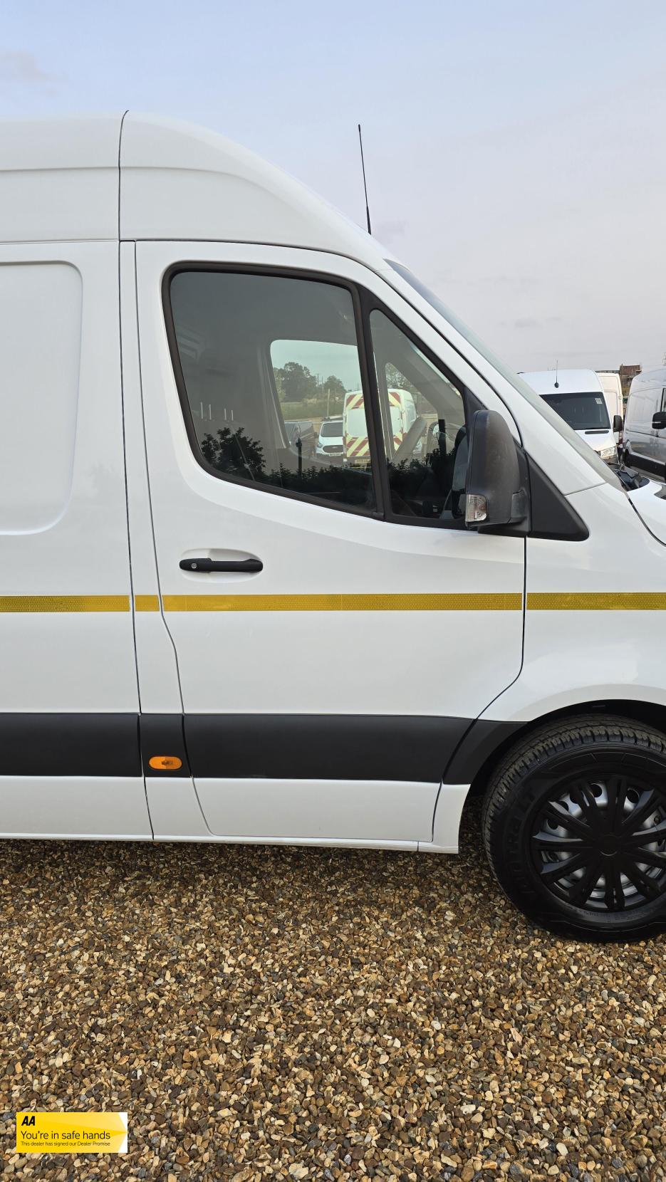 Mercedes-Benz Sprinter 2.1 316 CDI Progressive Panel Van 5dr Diesel Manual RWD L2 H2 Euro 6 (s/s) (163 ps)