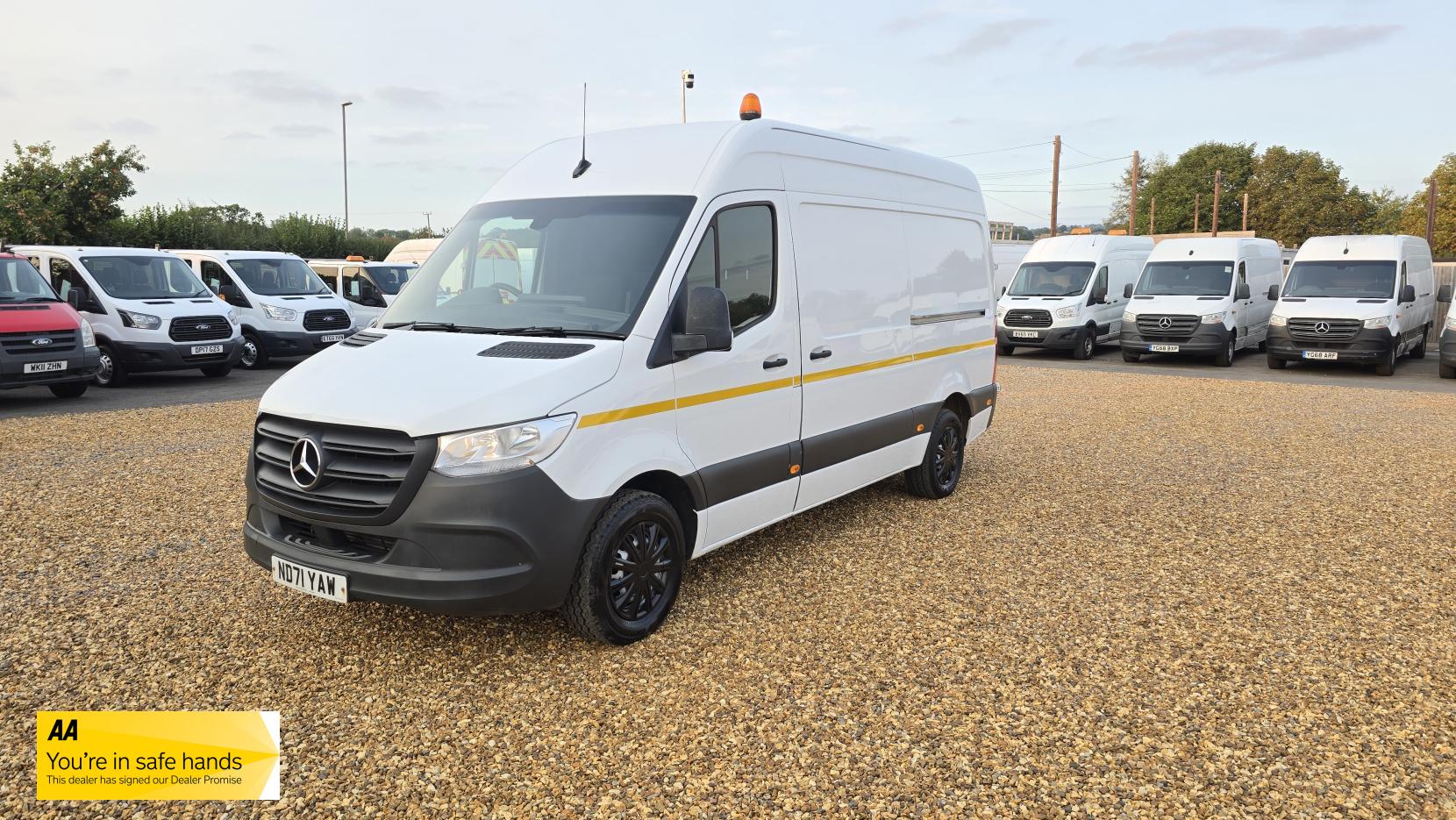 Mercedes-Benz Sprinter 2.1 316 CDI Progressive Panel Van 5dr Diesel Manual RWD L2 H2 Euro 6 (s/s) (163 ps)