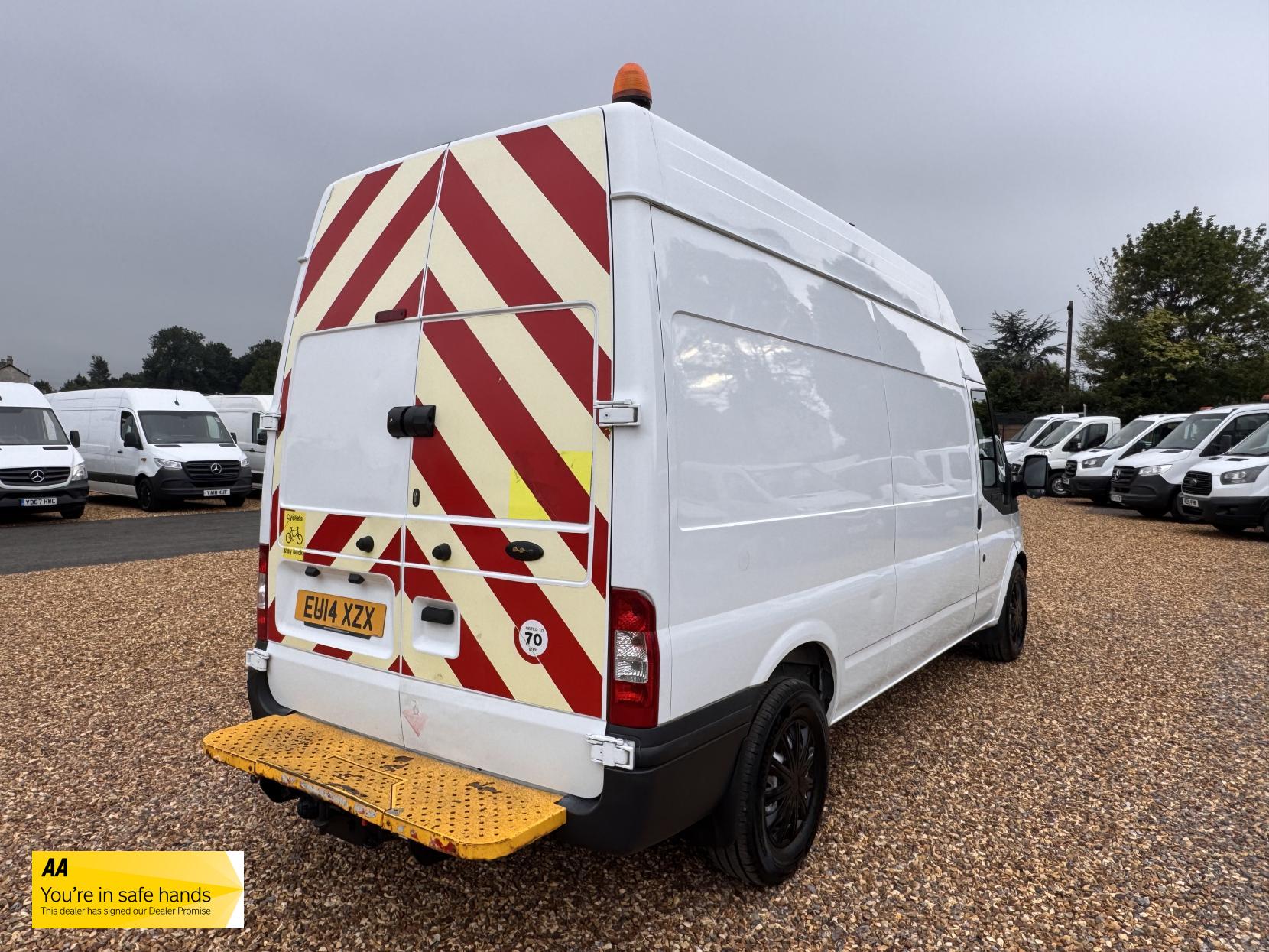 Ford Transit 2.2 TDCi 350 Panel Van 3dr Diesel Manual RWD L3 H3 (224 g/km, 98 bhp)
