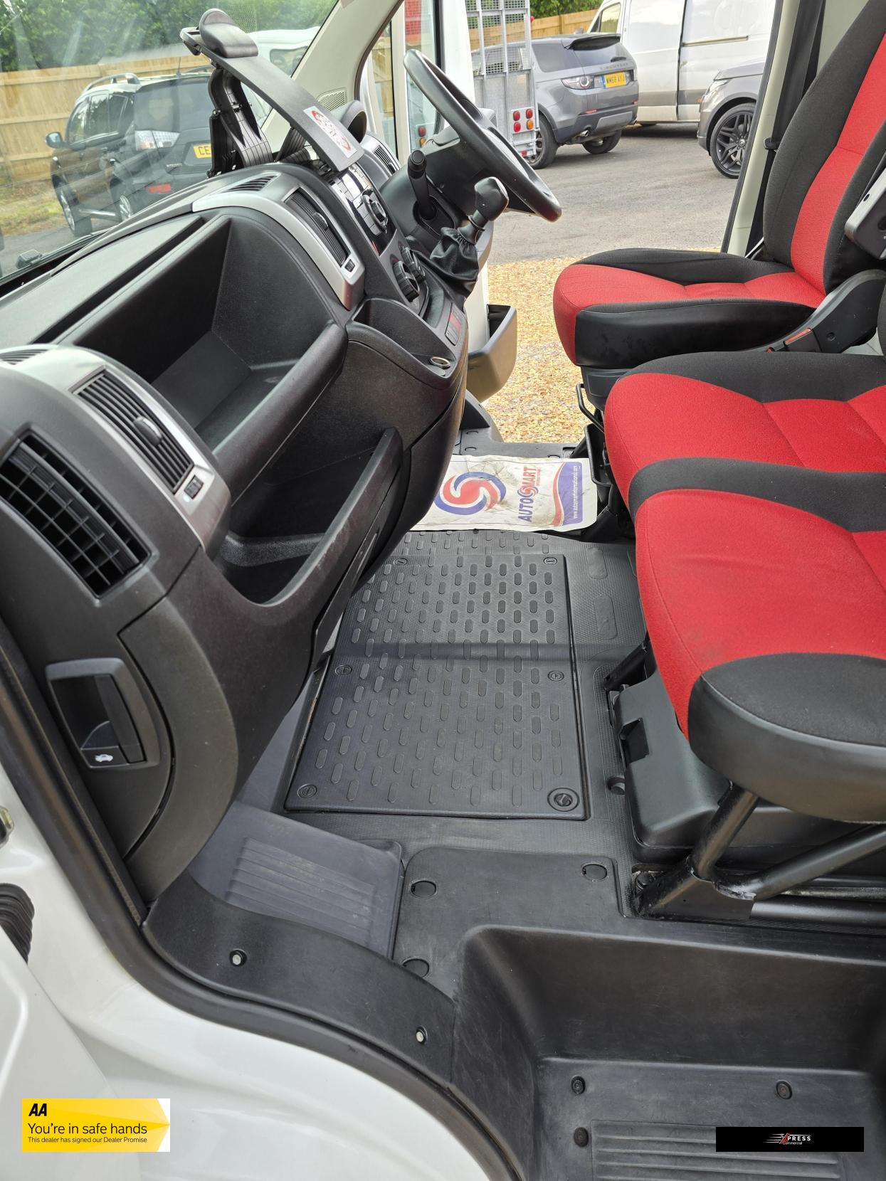 Fiat Ducato Ducato 2.3 JTD 33 MultiJet Chassis Cab 2dr Diesel Manual L1 H1 B2B (130 bhp)