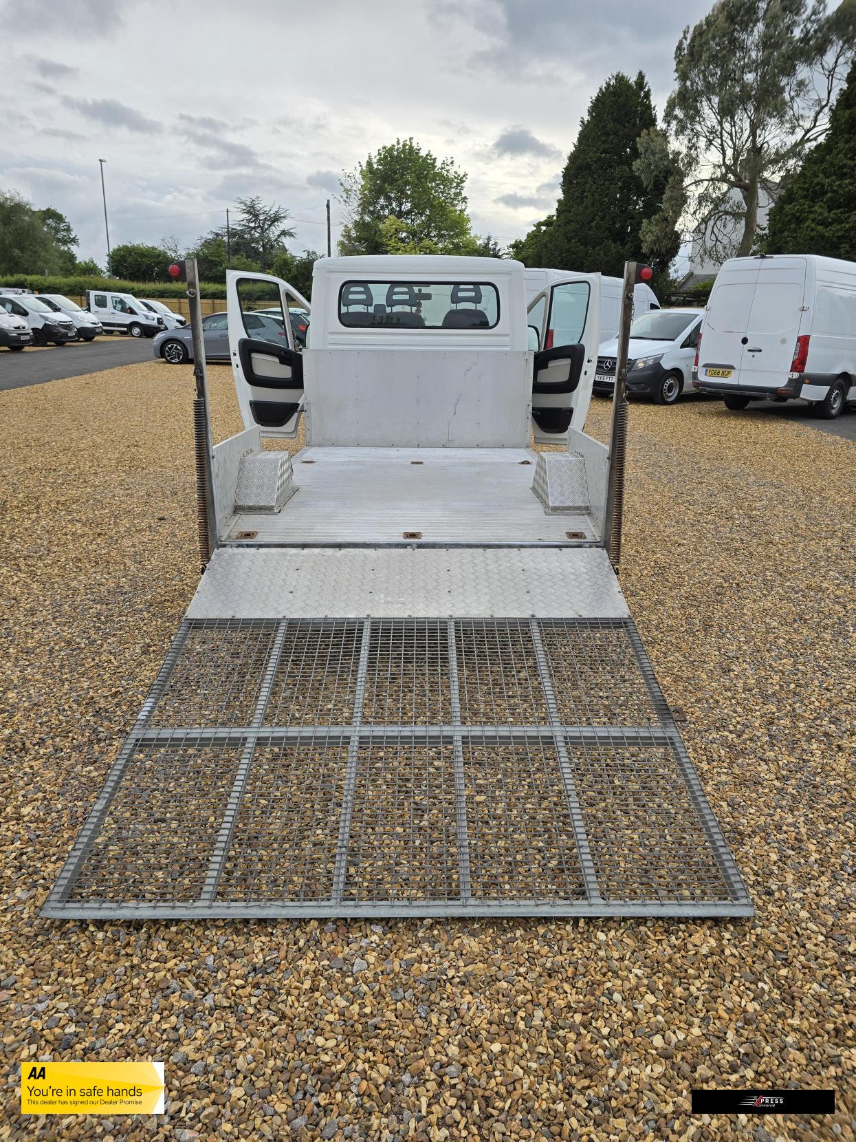Fiat Ducato Ducato 2.3 JTD 33 MultiJet Chassis Cab 2dr Diesel Manual L1 H1 B2B (130 bhp)