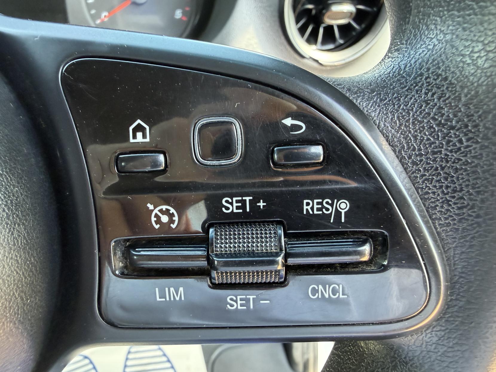 2019 Mercedes-Benz Sprinter 2.1 316 CDI Panel Van 5dr Diesel Manual RWD L2 H2 Euro 6 (163 ps) - Thumbnail 38