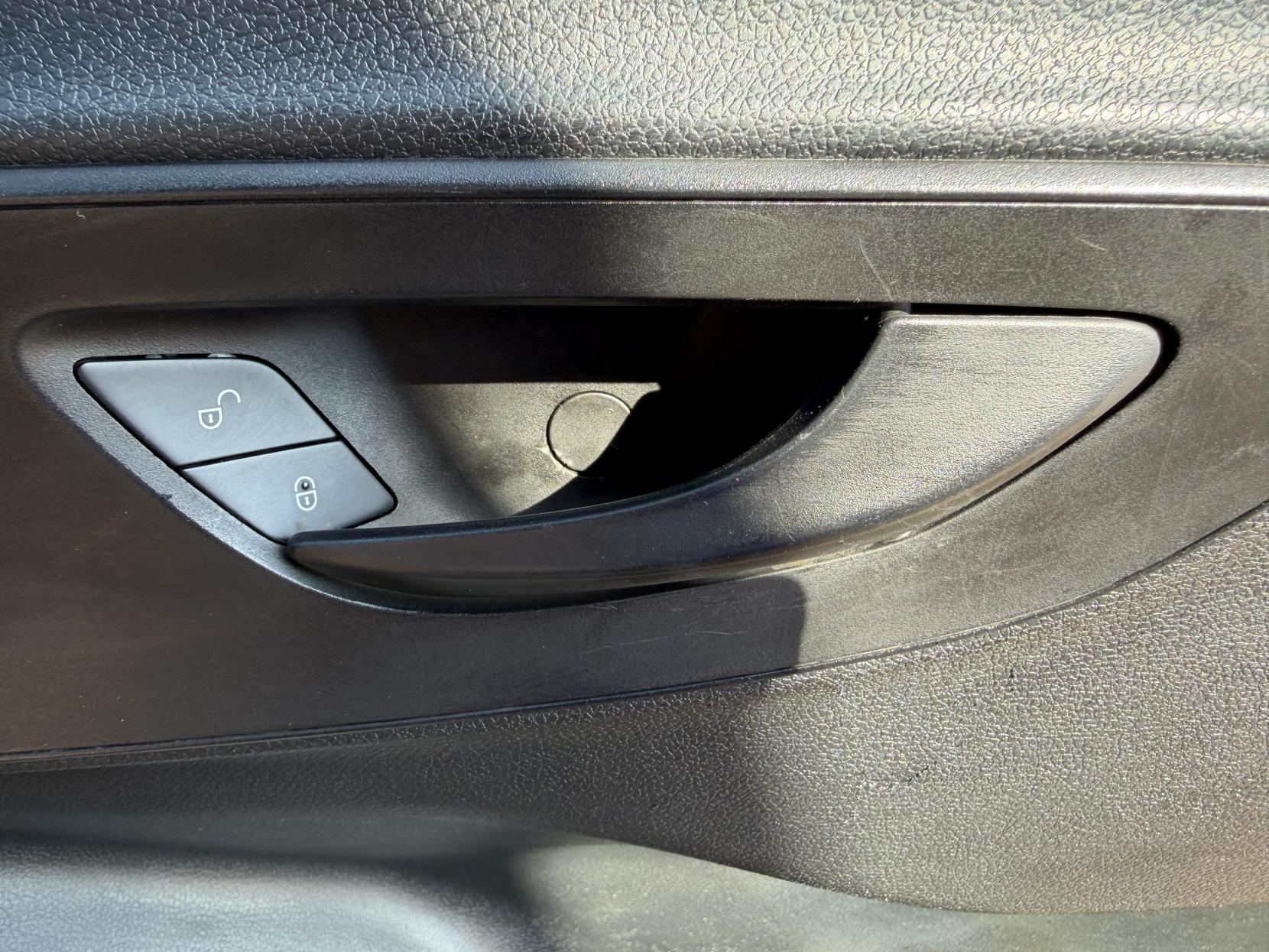 2019 Mercedes-Benz Sprinter 2.1 316 CDI Panel Van 5dr Diesel Manual RWD L2 H2 Euro 6 (163 ps) - Thumbnail 36