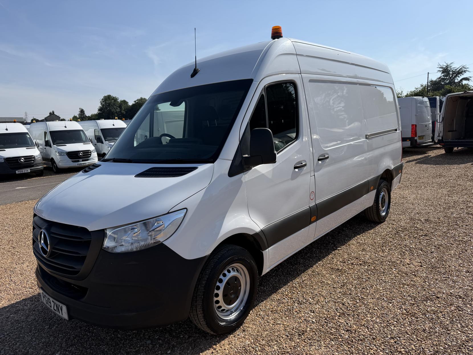 2019 Mercedes-Benz Sprinter 2.1 316 CDI Panel Van 5dr Diesel Manual RWD L2 H2 Euro 6 (163 ps) - Thumbnail 7