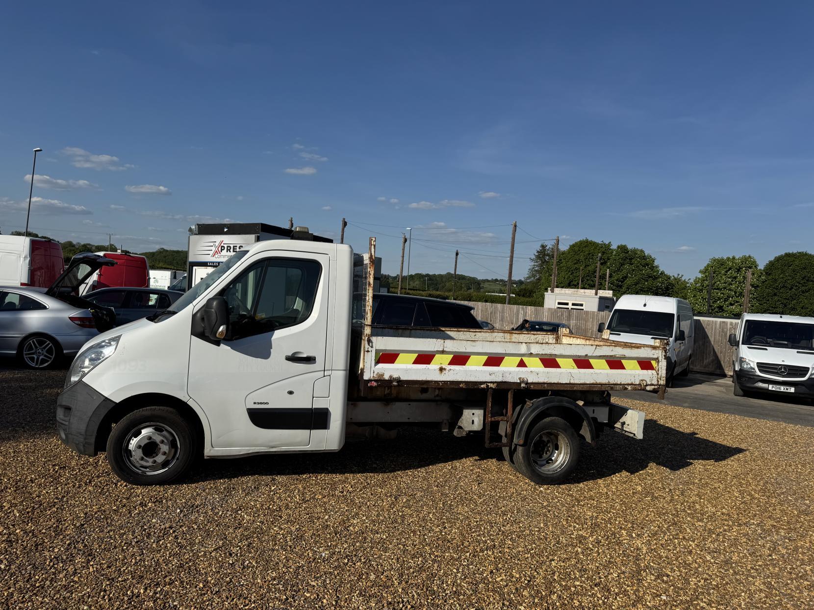 Vauxhall Movano 2.3 CDTi 3500 HDT Dropside 2dr Diesel Manual RWD L2 Euro 5 (DRW) (150 ps)