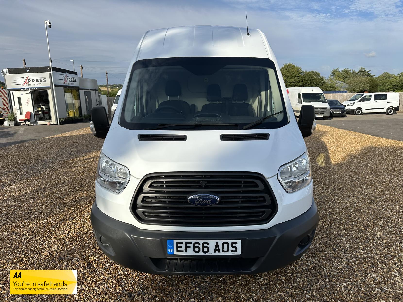 Ford Transit 2.2 TDCi 350 Panel Van 5dr Diesel Manual RWD L3 H3 Euro 5 (125 ps)
