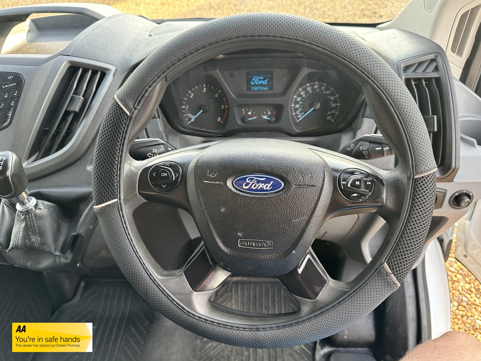 Ford Transit 2.2 TDCi 350 Panel Van 5dr Diesel Manual RWD L3 H3 Euro 5 (125 ps)