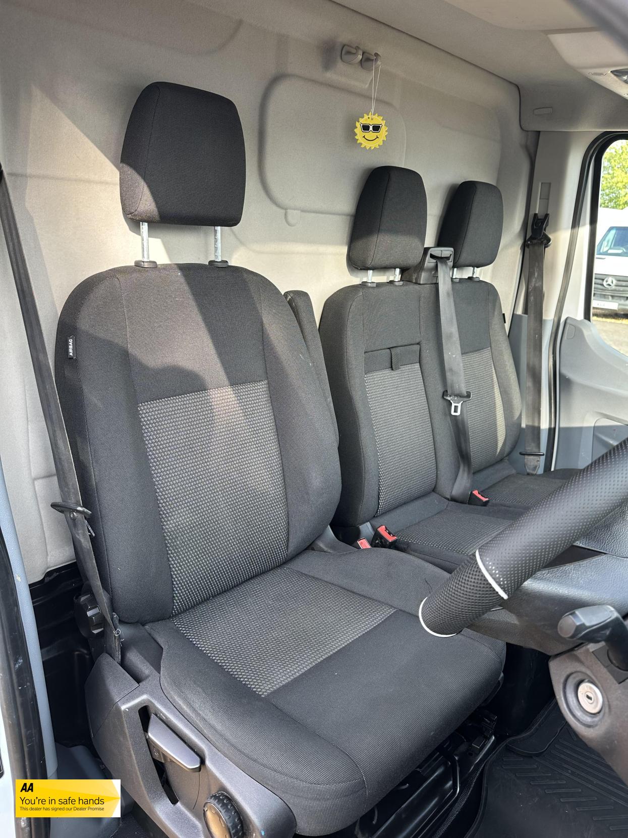 Ford Transit 2.2 TDCi 350 Panel Van 5dr Diesel Manual RWD L3 H3 Euro 5 (125 ps)
