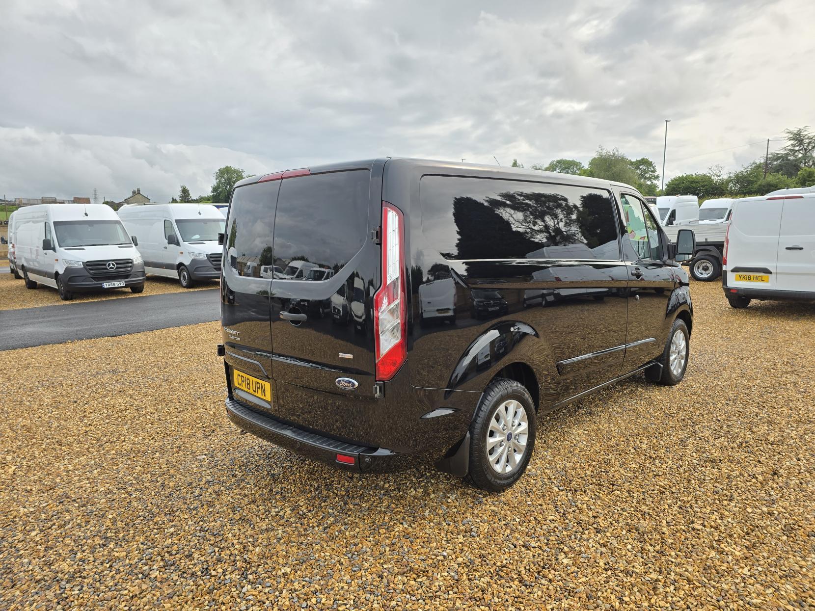 Ford Transit Custom 2.0 300 EcoBlue Limited Panel Van 5dr Diesel Manual L1 H1 Euro 6 (130 ps)