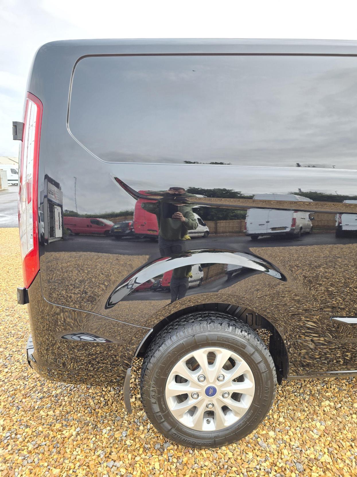 Ford Transit Custom 2.0 300 EcoBlue Limited Panel Van 5dr Diesel Manual L1 H1 Euro 6 (130 ps)