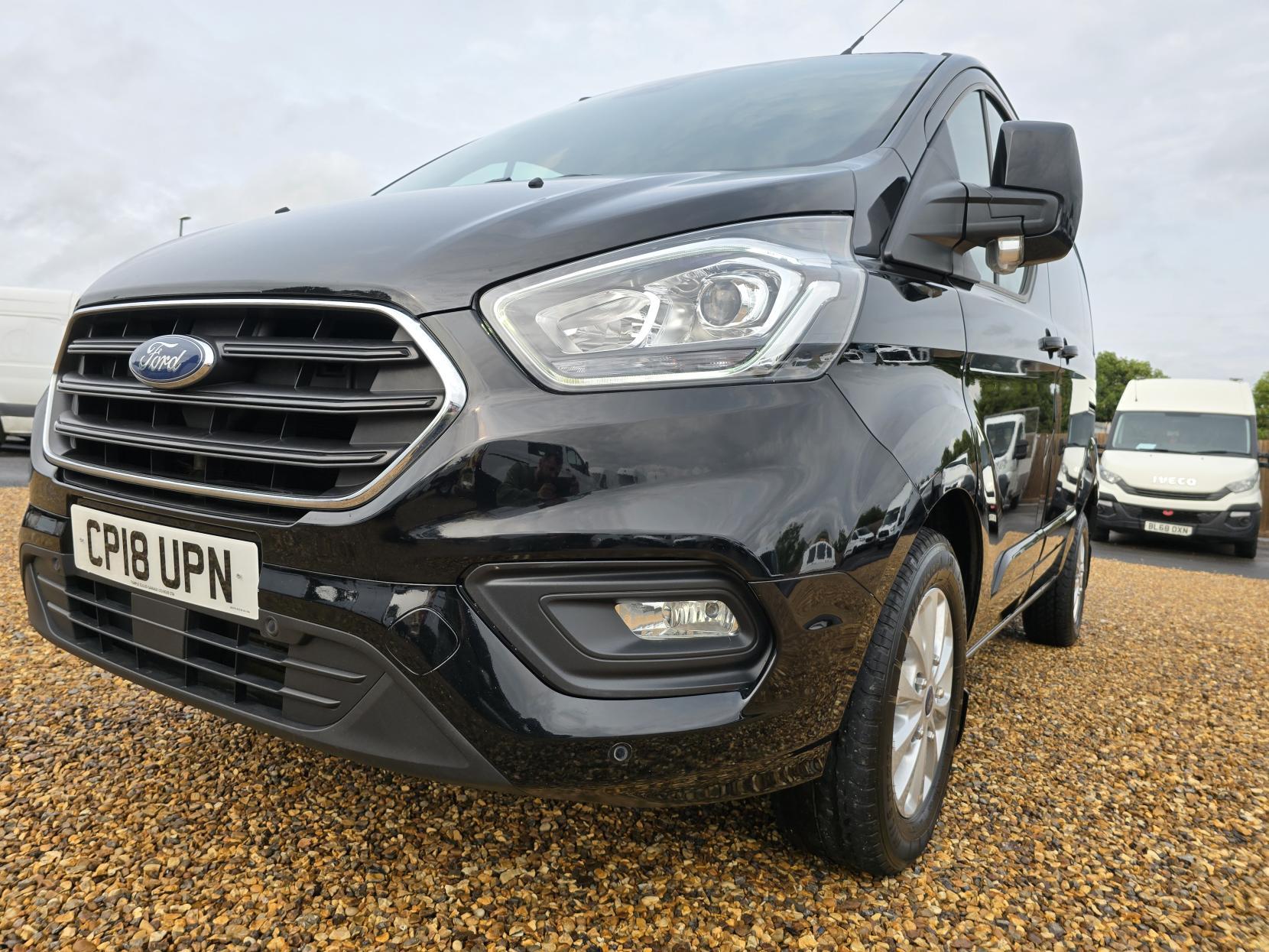 Ford Transit Custom 2.0 300 EcoBlue Limited Panel Van 5dr Diesel Manual L1 H1 Euro 6 (130 ps)