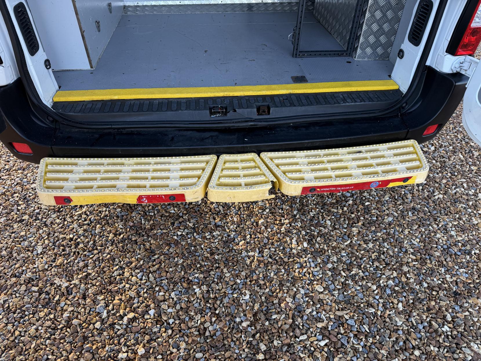 Vauxhall Movano 2.3 CDTi 3500 Panel Van 5dr Diesel Manual FWD L2 H2 Euro 6 (130 ps)