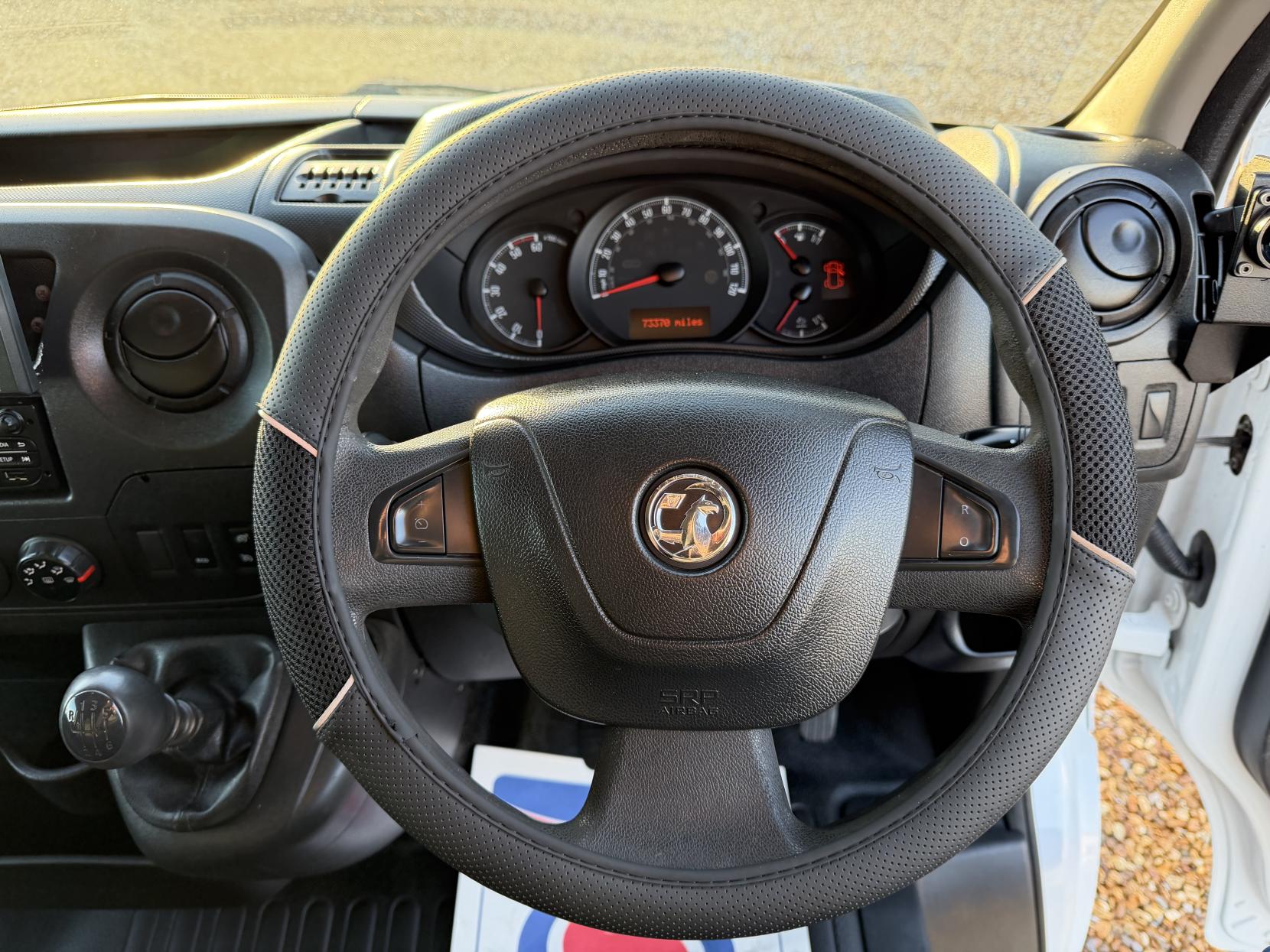 Vauxhall Movano 2.3 CDTi 3500 Panel Van 5dr Diesel Manual FWD L2 H2 Euro 6 (130 ps)