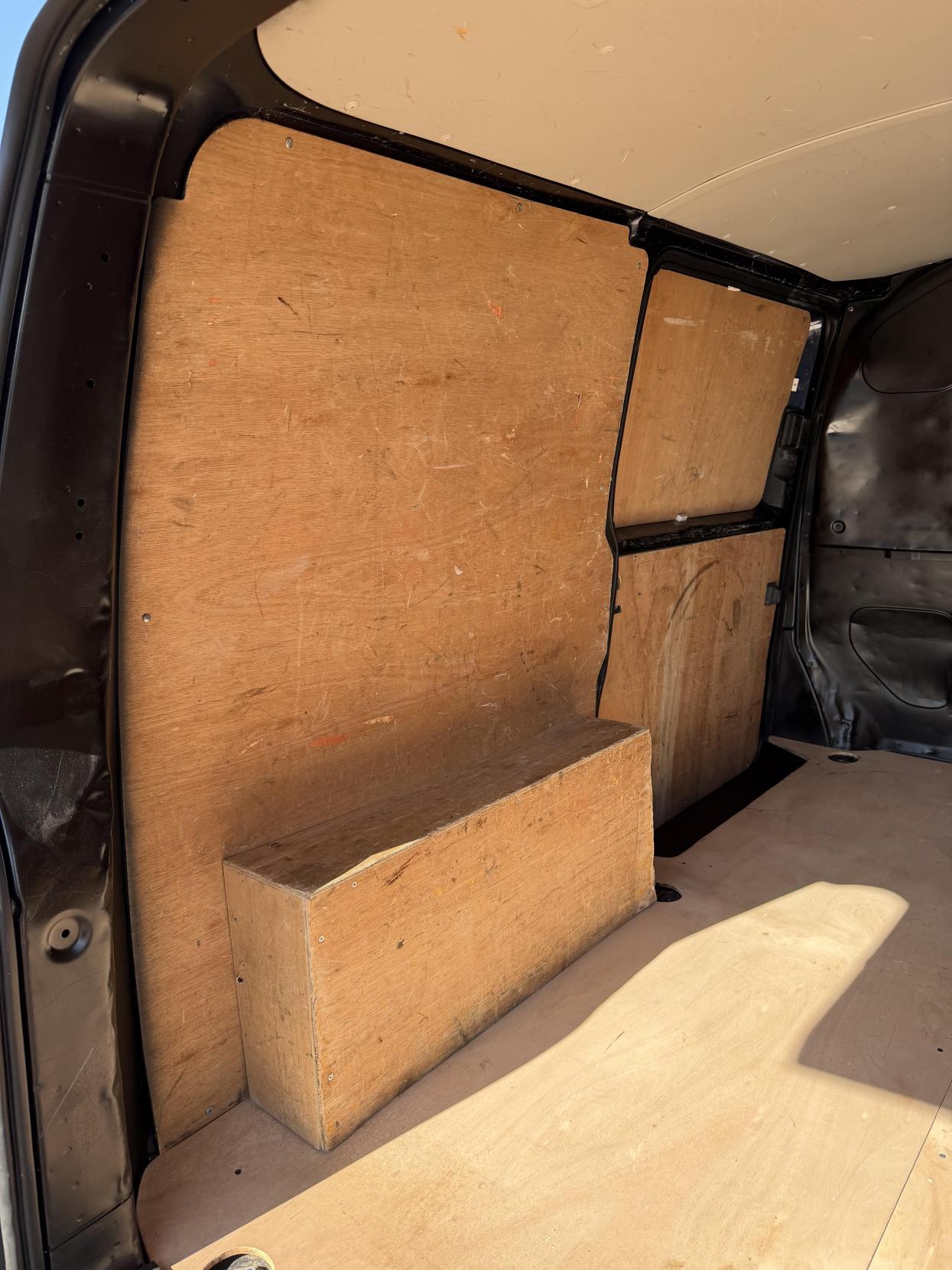 2021 Volkswagen Transporter 2.0 TDI T28 Startline Panel Van 5dr Diesel Manual FWD SWB Euro 6 (s/s) (110 ps) - Thumbnail 29