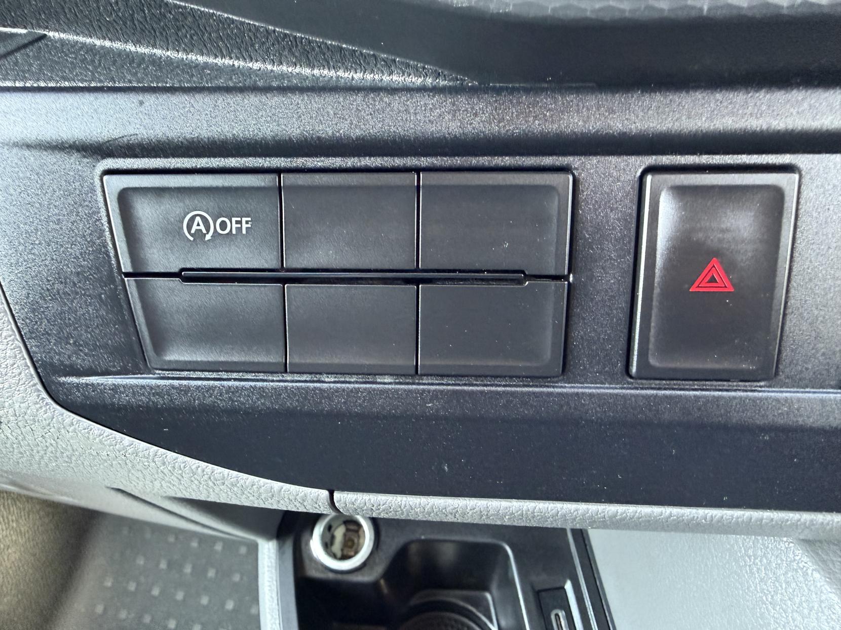2021 Volkswagen Transporter 2.0 TDI T28 Startline Panel Van 5dr Diesel Manual FWD SWB Euro 6 (s/s) (110 ps) - Thumbnail 42