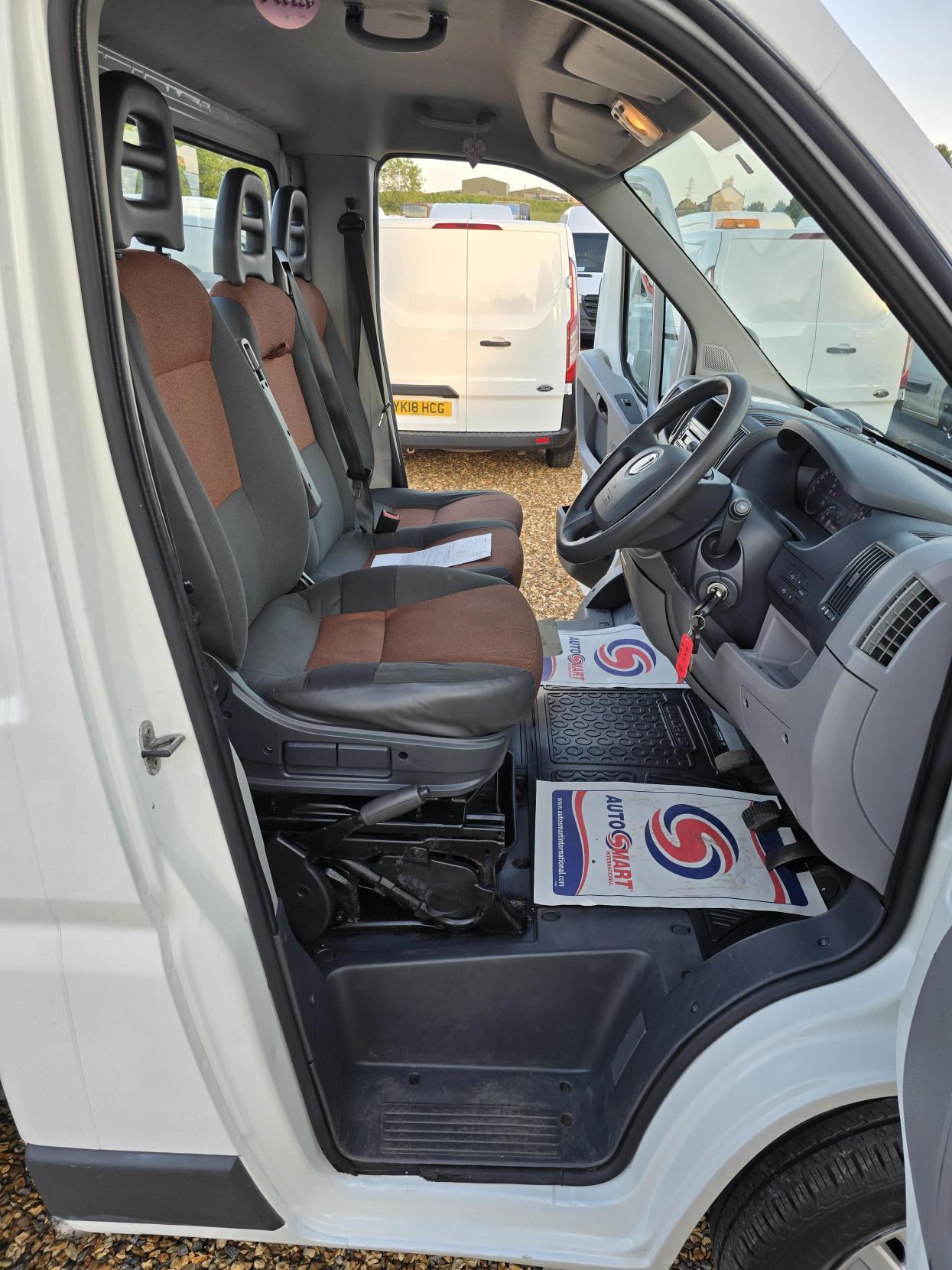 Fiat Ducato 2.3 JTD 33 MultiJet Chassis Cab 2dr Diesel Manual L1 H1 B2B (120 bhp)