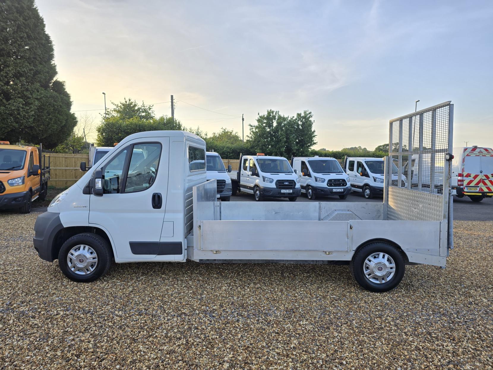 Fiat Ducato 2.3 JTD 33 MultiJet Chassis Cab 2dr Diesel Manual L1 H1 B2B (120 bhp)