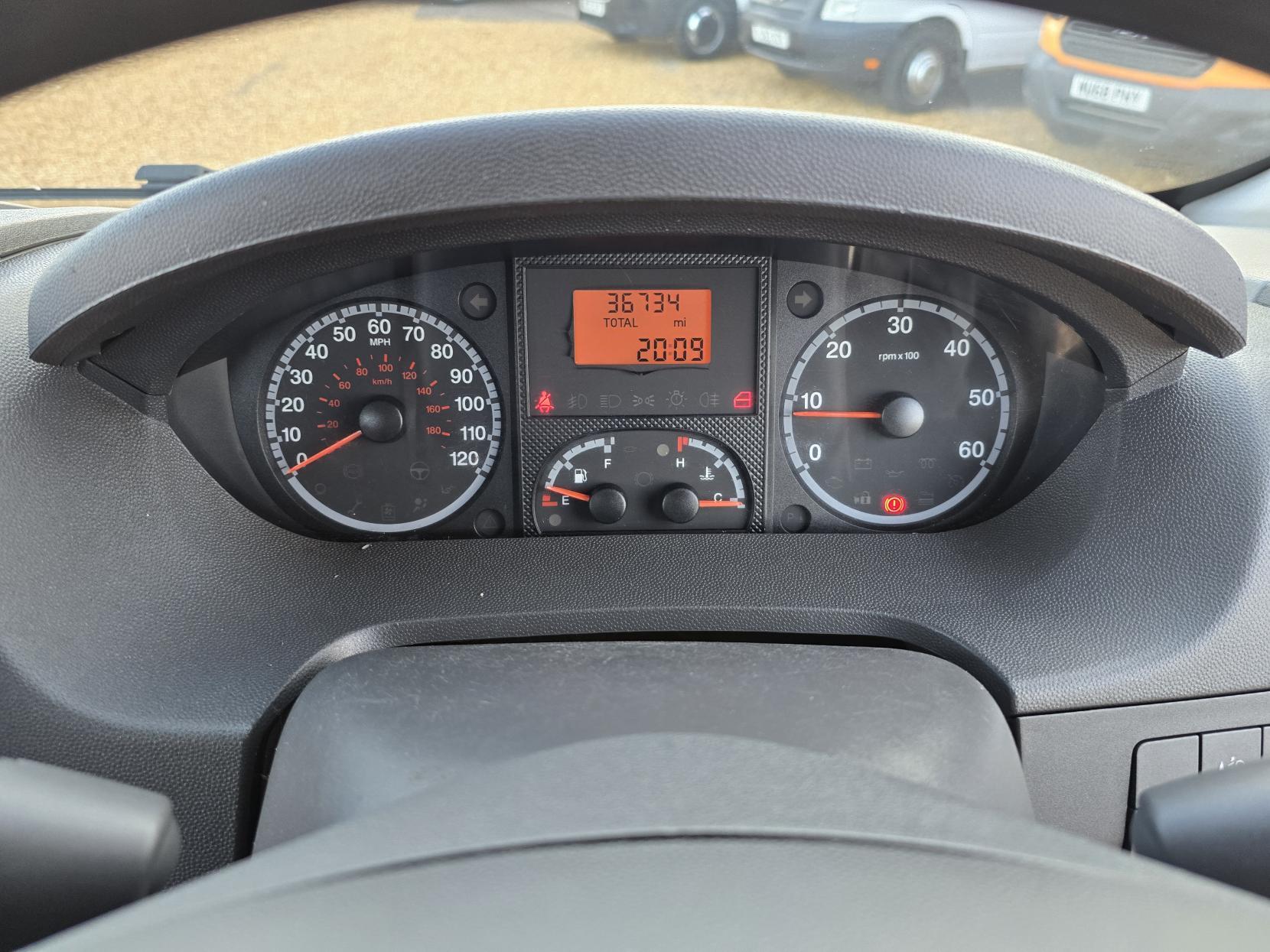Fiat Ducato 2.3 JTD 33 MultiJet Chassis Cab 2dr Diesel Manual L1 H1 B2B (120 bhp)