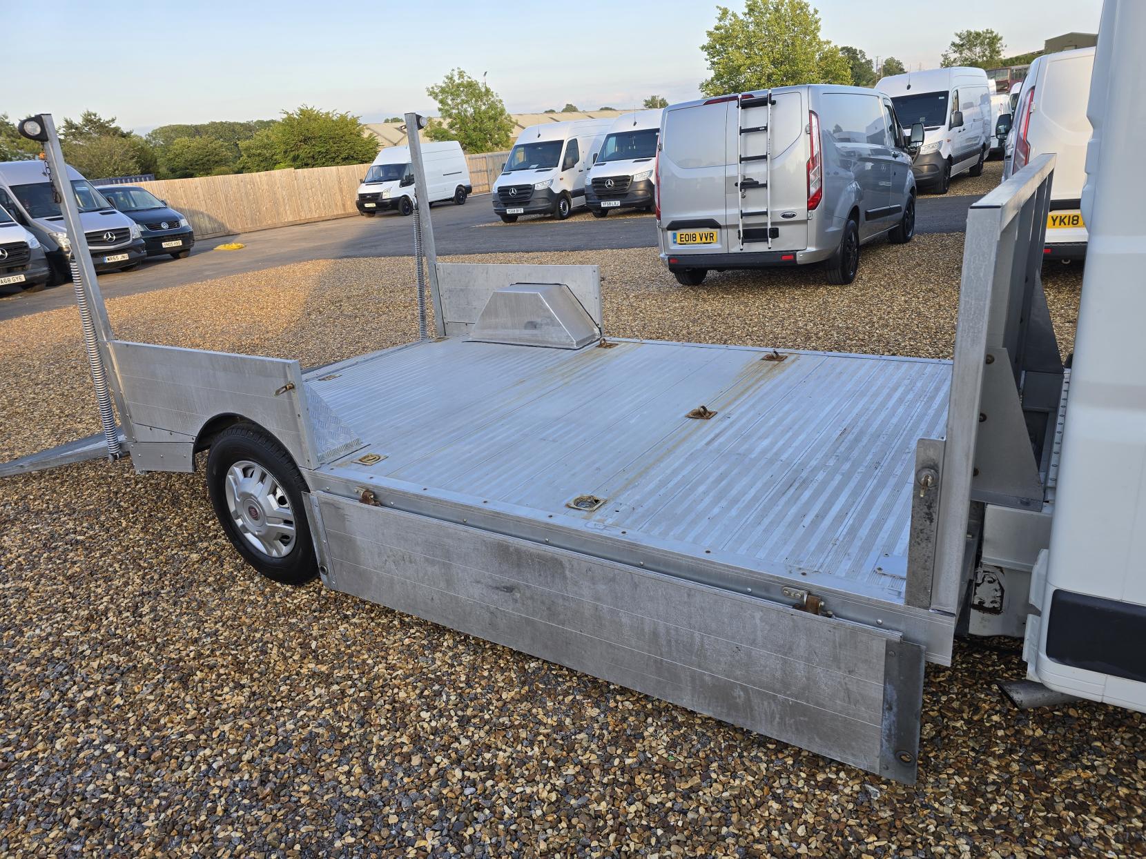 Fiat Ducato 2.3 JTD 33 MultiJet Chassis Cab 2dr Diesel Manual L1 H1 B2B (120 bhp)