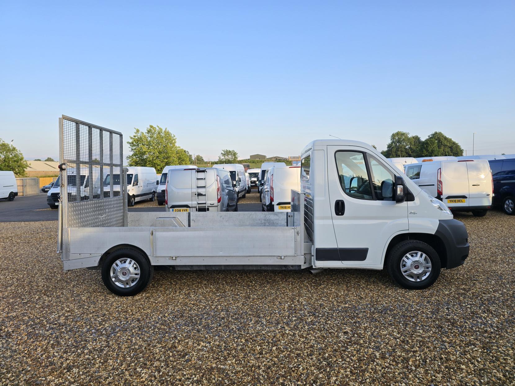 Fiat Ducato 2.3 JTD 33 MultiJet Chassis Cab 2dr Diesel Manual L1 H1 B2B (120 bhp)