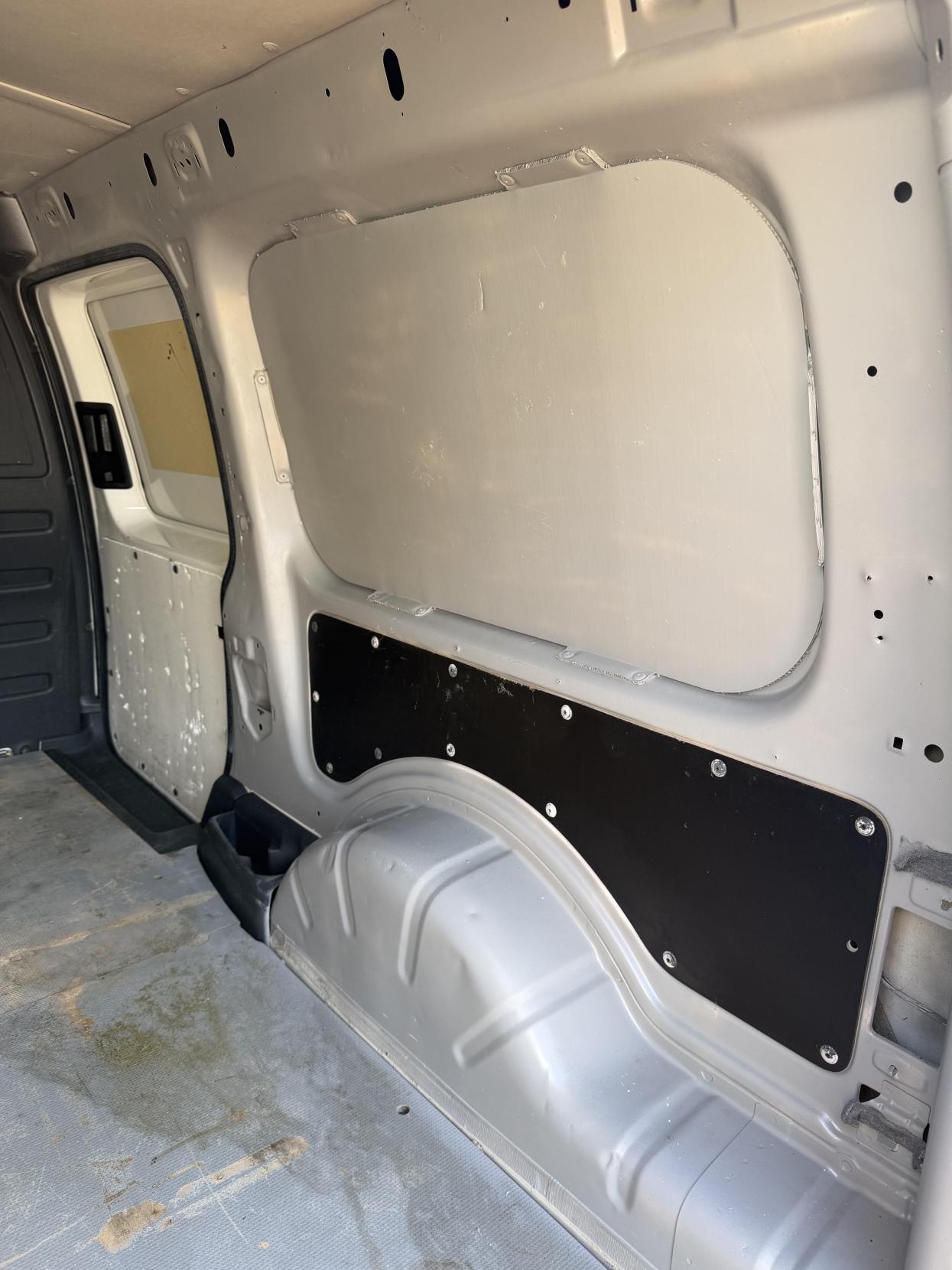 Volkswagen Caddy Maxi 1.6 TDi BlueMotion Tech C20 Maxi Startline Panel Van 5dr Diesel Manual FWD (136 g/km, 101 bhp)