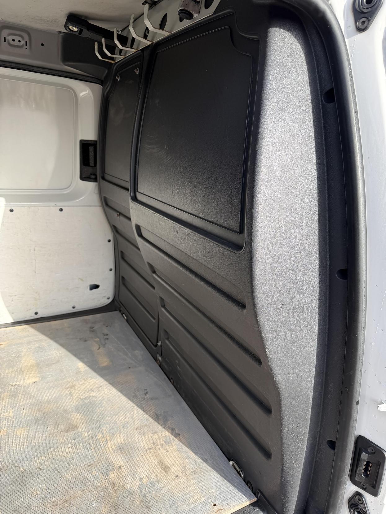 Volkswagen Caddy Maxi 1.6 TDi BlueMotion Tech C20 Maxi Startline Panel Van 5dr Diesel Manual FWD (136 g/km, 101 bhp)