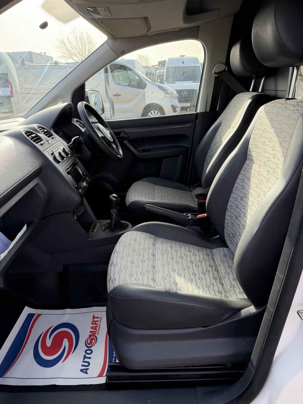 Volkswagen Caddy Maxi 1.6 TDi BlueMotion Tech C20 Maxi Startline Panel Van 5dr Diesel Manual FWD (136 g/km, 101 bhp)