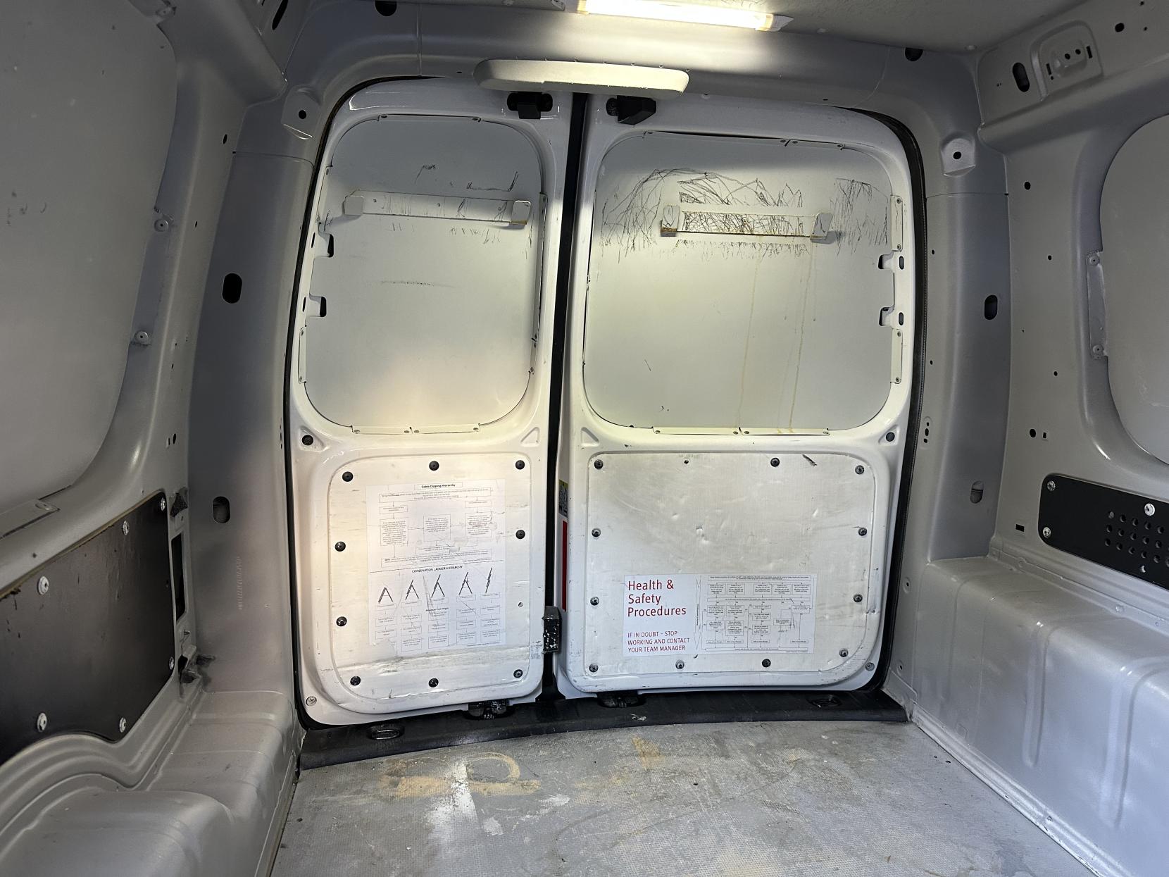 Volkswagen Caddy Maxi 1.6 TDi BlueMotion Tech C20 Maxi Startline Panel Van 5dr Diesel Manual FWD (136 g/km, 101 bhp)