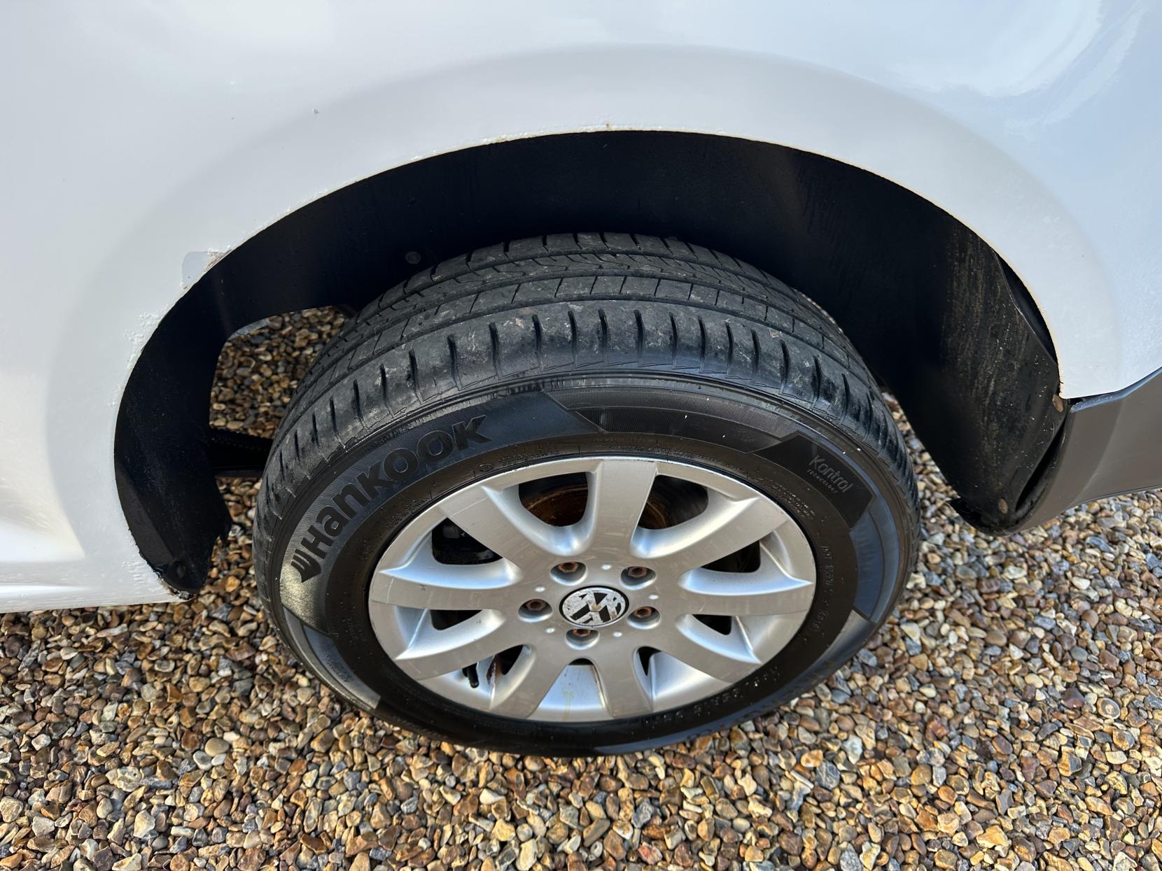 Volkswagen Caddy Maxi 1.6 TDi BlueMotion Tech C20 Maxi Startline Panel Van 5dr Diesel Manual FWD (136 g/km, 101 bhp)