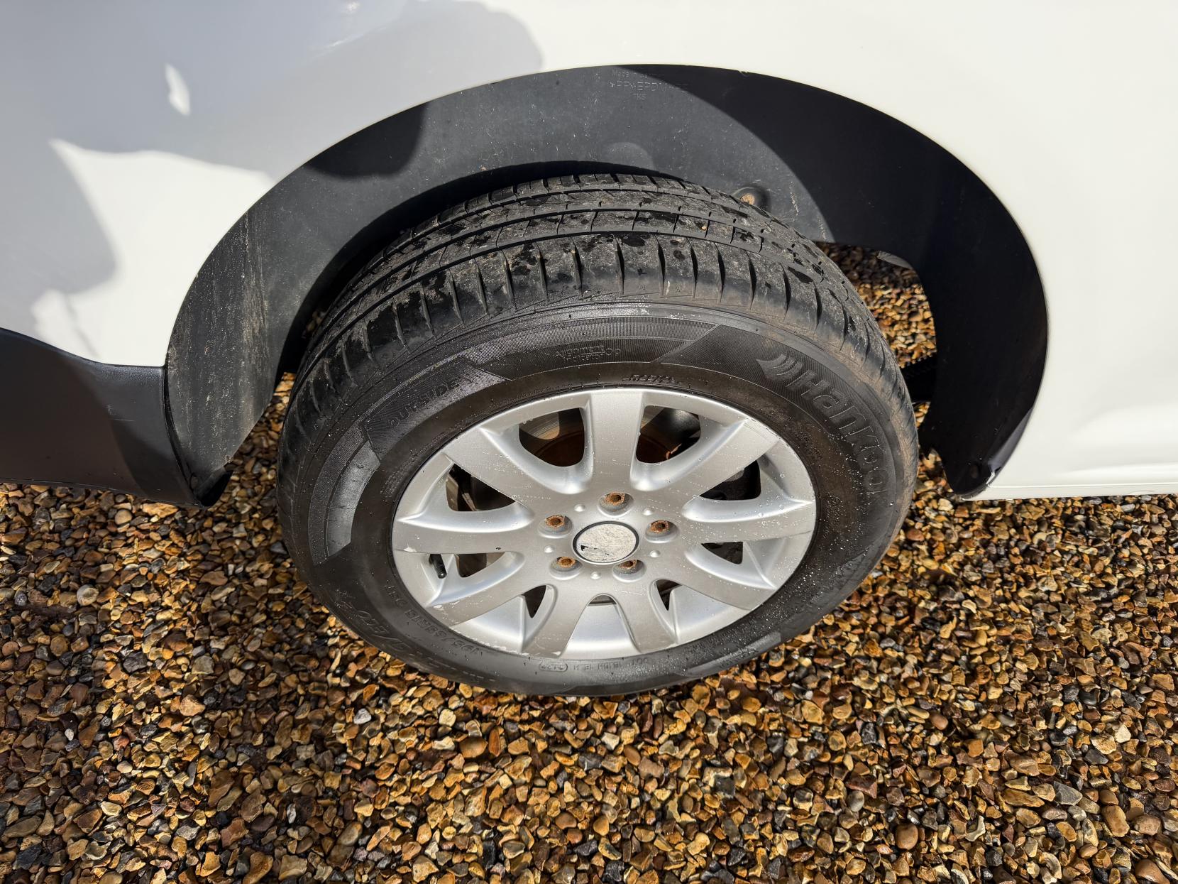 Volkswagen Caddy Maxi 1.6 TDi BlueMotion Tech C20 Maxi Startline Panel Van 5dr Diesel Manual FWD (136 g/km, 101 bhp)