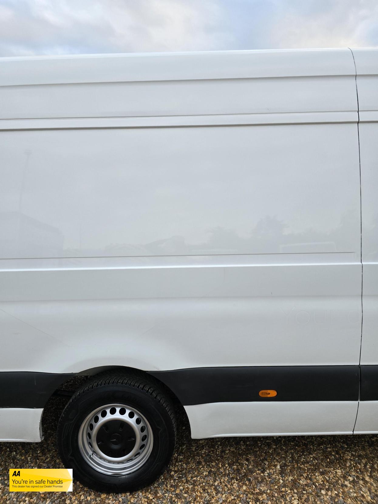 Mercedes-Benz Sprinter 2.1 311 CDI Panel Van 5dr Diesel Manual RWD L3 H2 Euro 6 (114 ps)