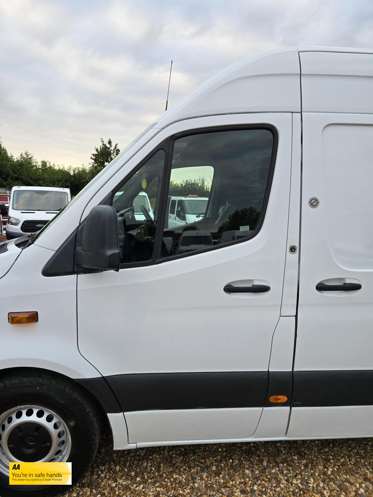 Mercedes-Benz Sprinter 2.1 311 CDI Panel Van 5dr Diesel Manual RWD L3 H2 Euro 6 (114 ps)