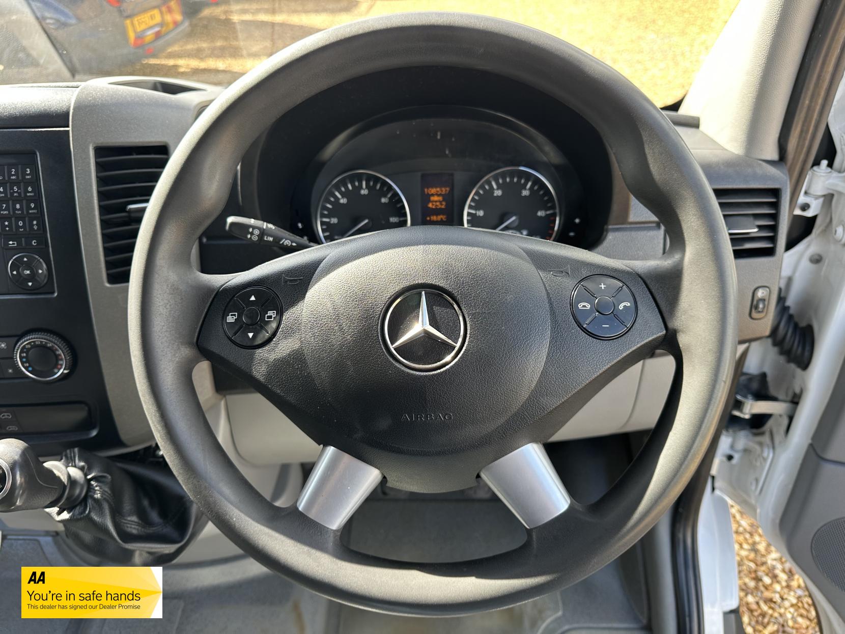 Mercedes-Benz Sprinter 2.1 314 CDi BlueEFFICIENCY Panel Van 5dr Diesel Manual RWD L1 (199 g/km, 140 bhp)