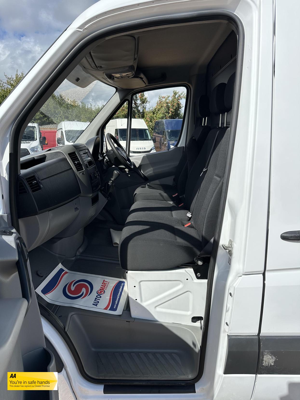 Mercedes-Benz Sprinter 2.1 314 CDi BlueEFFICIENCY Panel Van 5dr Diesel Manual RWD L1 (199 g/km, 140 bhp)