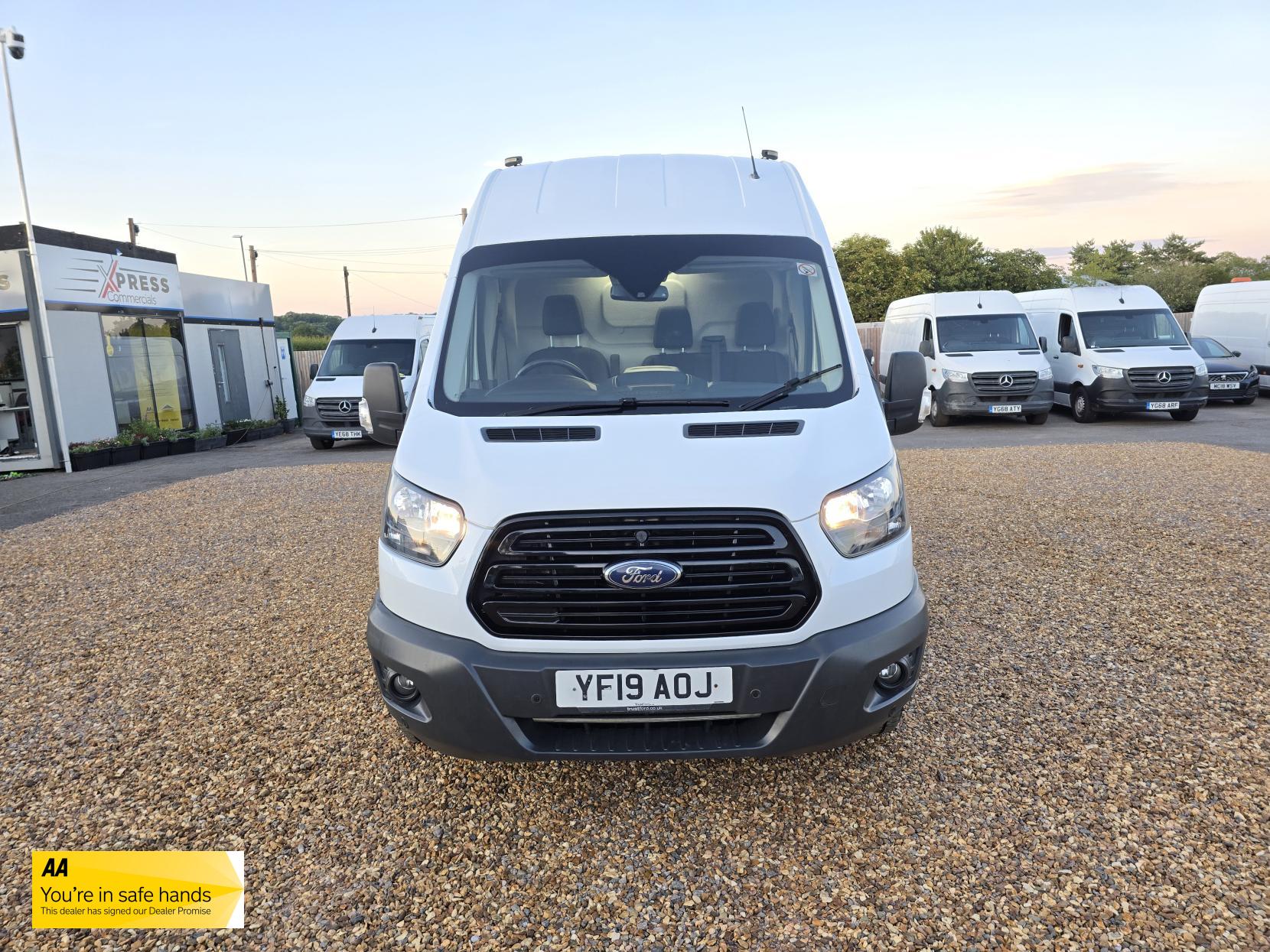Ford Transit 2.0 350 EcoBlue Panel Van 5dr Diesel Manual RWD L2 H3 Euro 6 (130 ps)