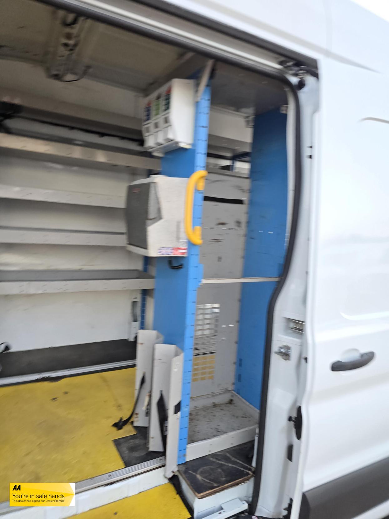 Ford Transit 2.0 350 EcoBlue Panel Van 5dr Diesel Manual RWD L2 H3 Euro 6 (130 ps)