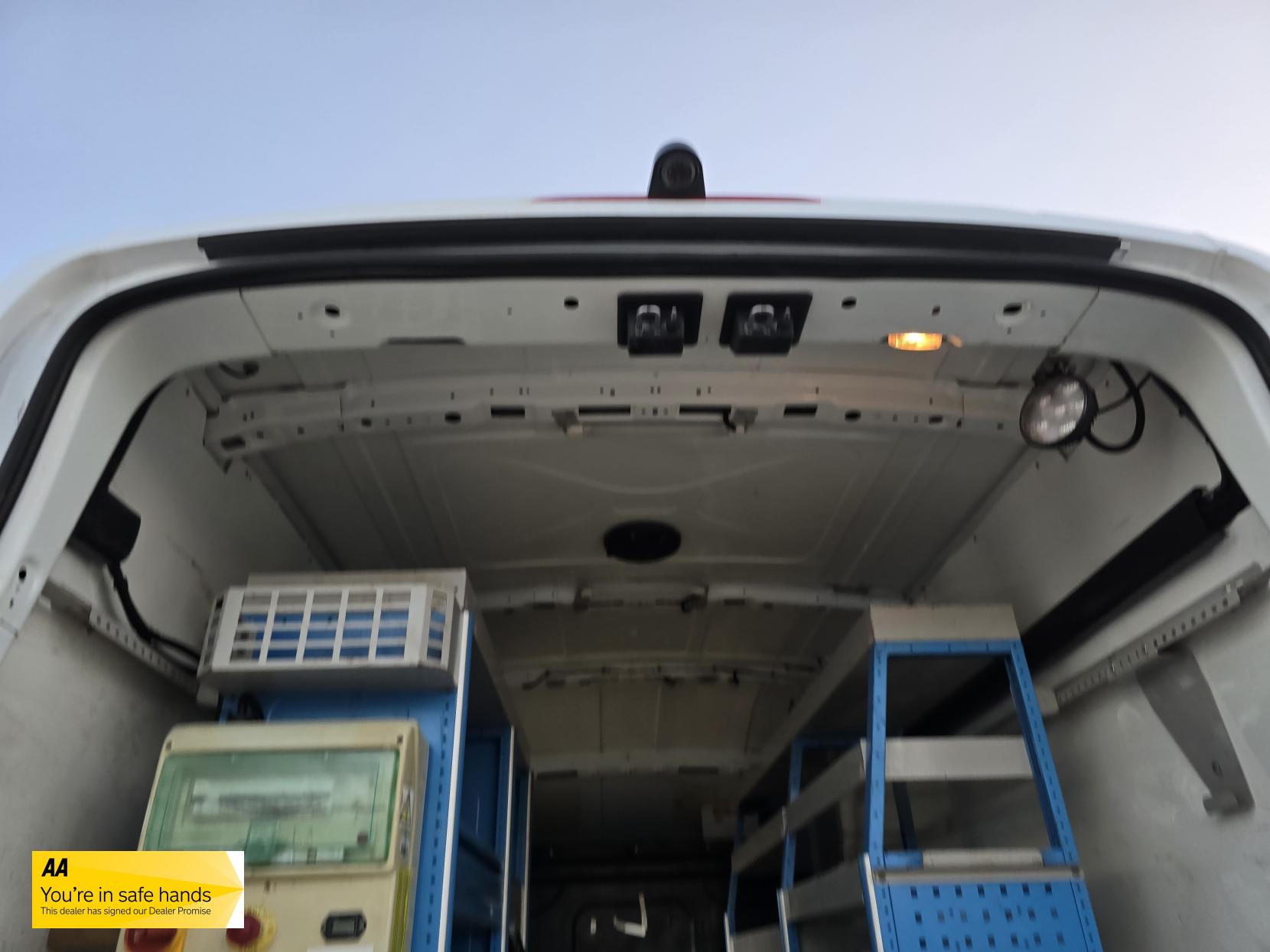 Ford Transit 2.0 350 EcoBlue Panel Van 5dr Diesel Manual RWD L2 H3 Euro 6 (130 ps)