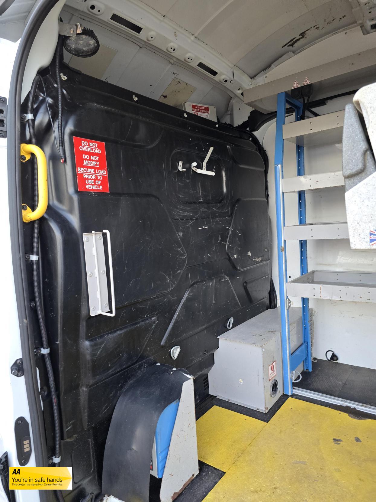 Ford Transit 2.0 350 EcoBlue Panel Van 5dr Diesel Manual RWD L2 H3 Euro 6 (130 ps)
